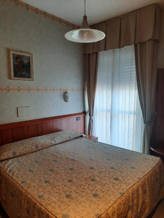 Hotel Giada Silvi Marina Exterior photo
