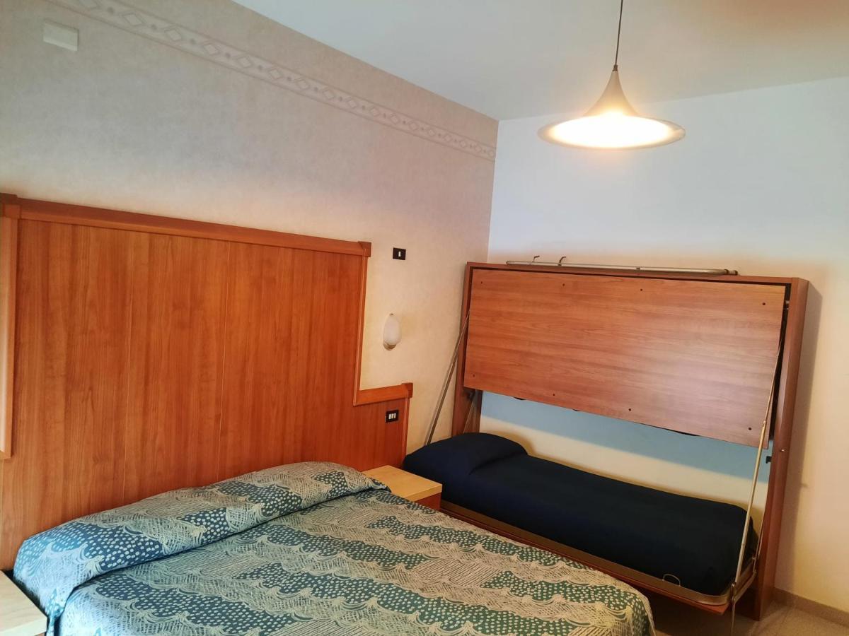 Hotel Giada Silvi Marina Exterior photo